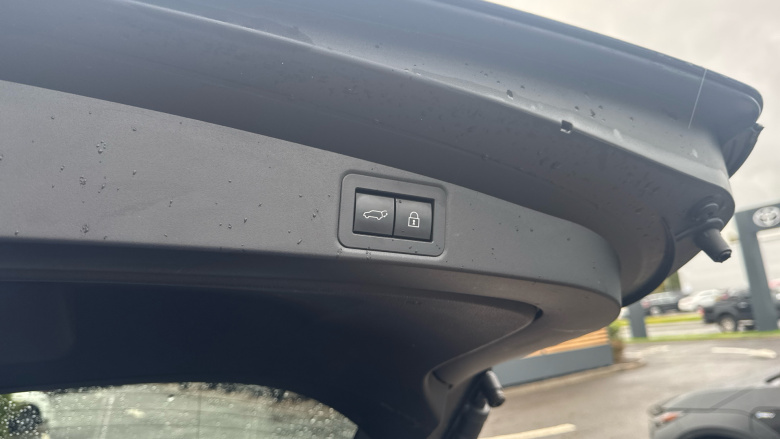 Toyota Corolla 1.8 VVT-i Hybrid Excel 5dr CVT Hybrid Estate